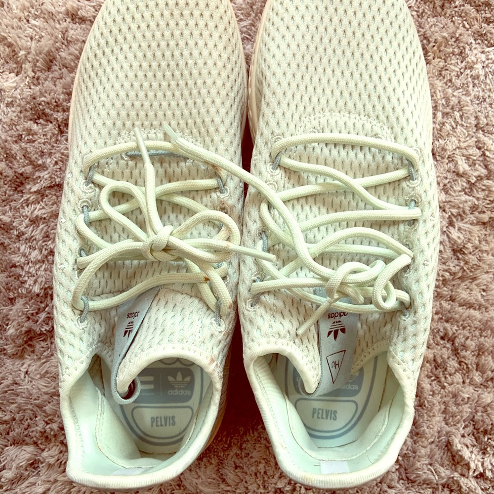 Pharrell Williams M7/W8.5 mint colored sneakers